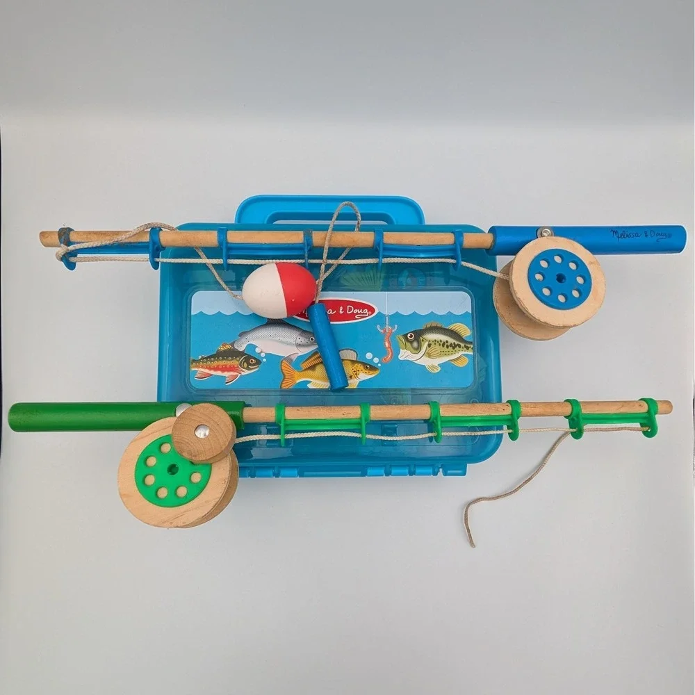 Melissa & Doug Let's Explore Fishing Play Set Tackle Box Rods Fish Magnetic